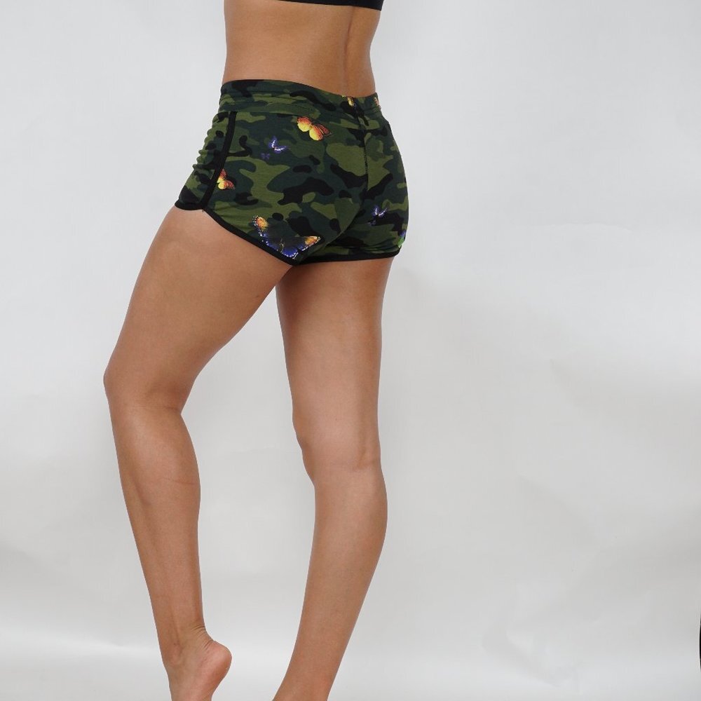 Casual Shorts Elastic Waist Band - Picture 2 of 5